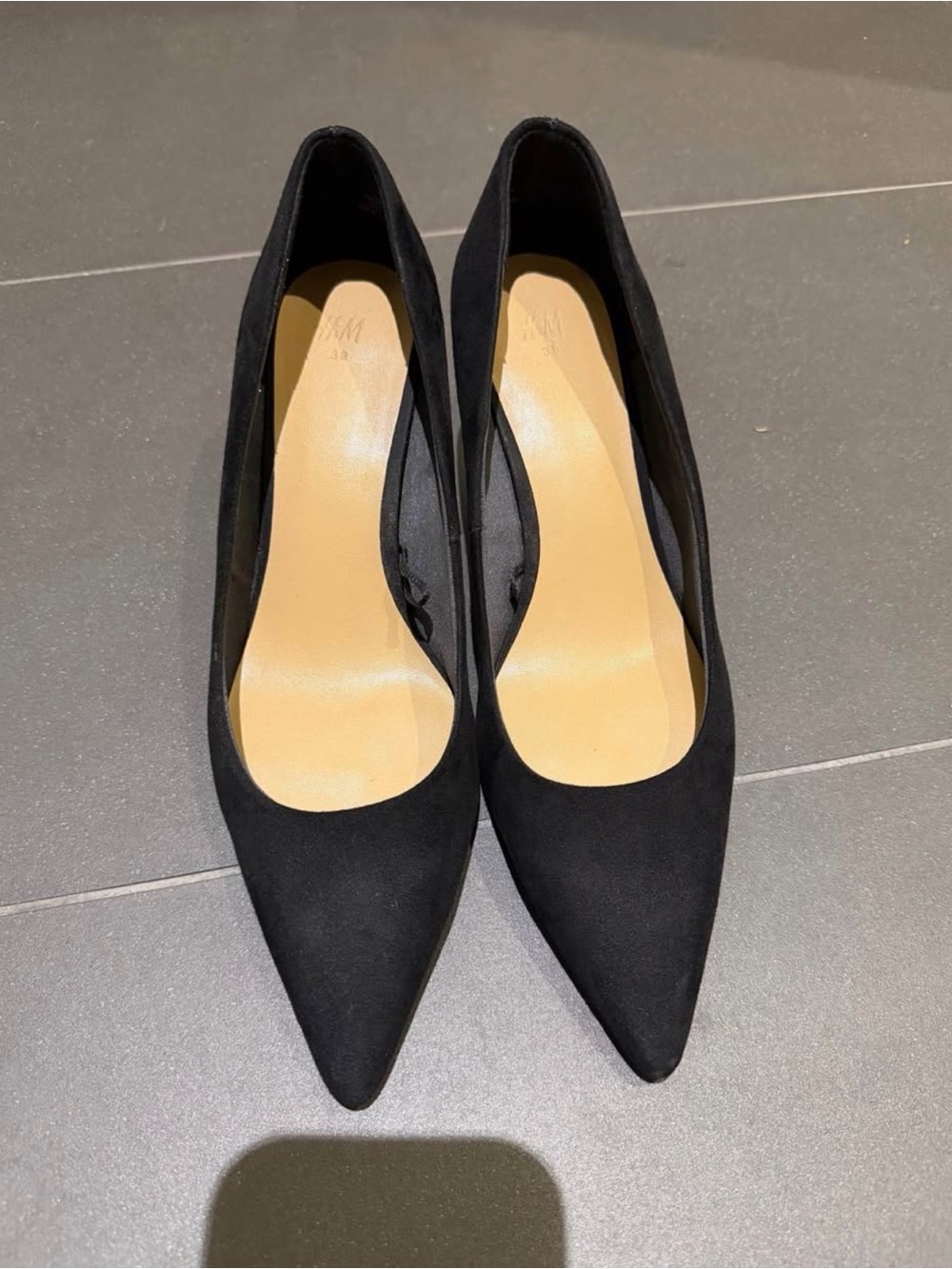 H&M Black Pointed-Toe Stiletto Pumps